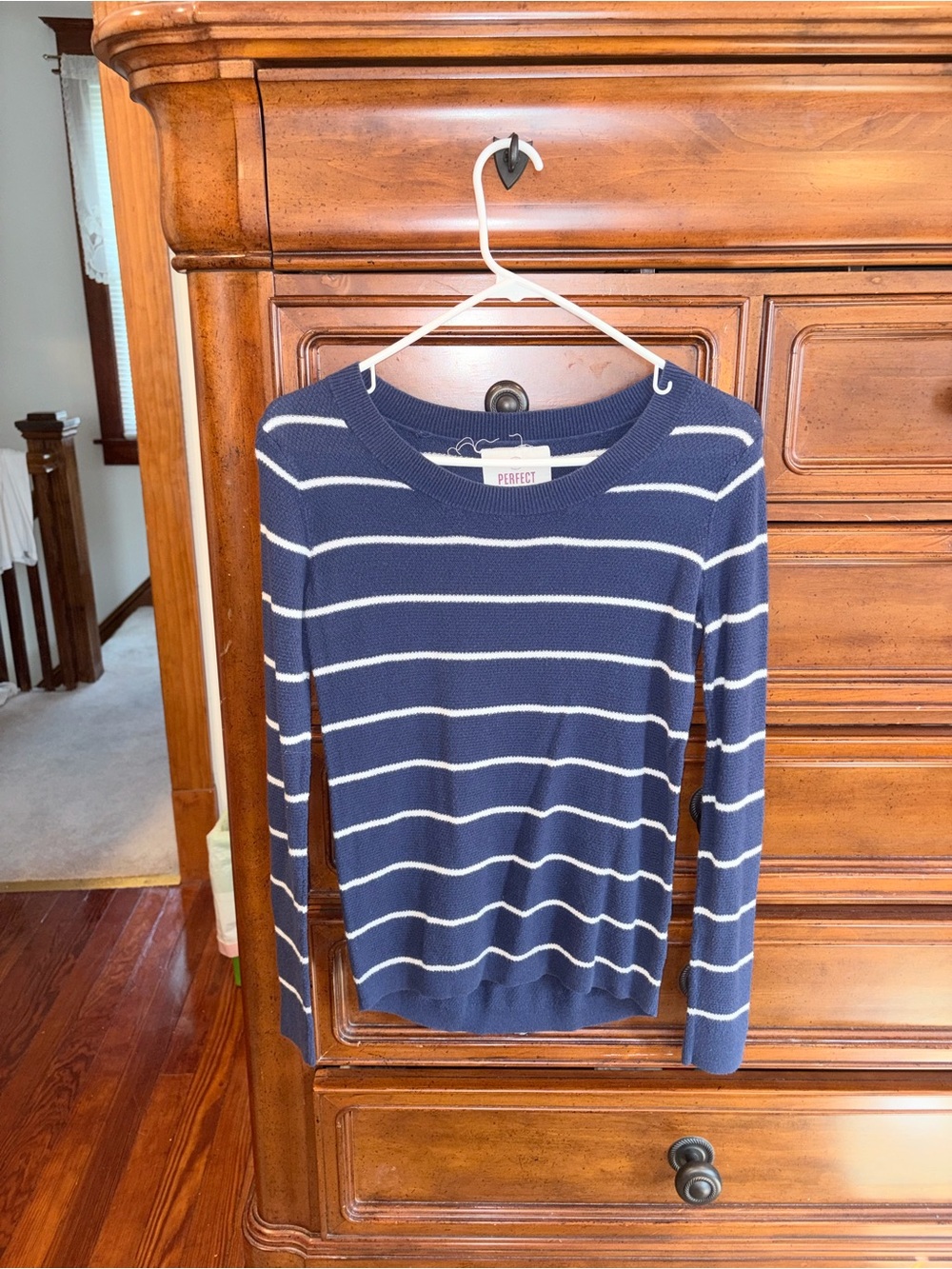 Perfect Pullover Navy Blue White Stripe Knit Sweater XS Long Sleeve Crew Neck